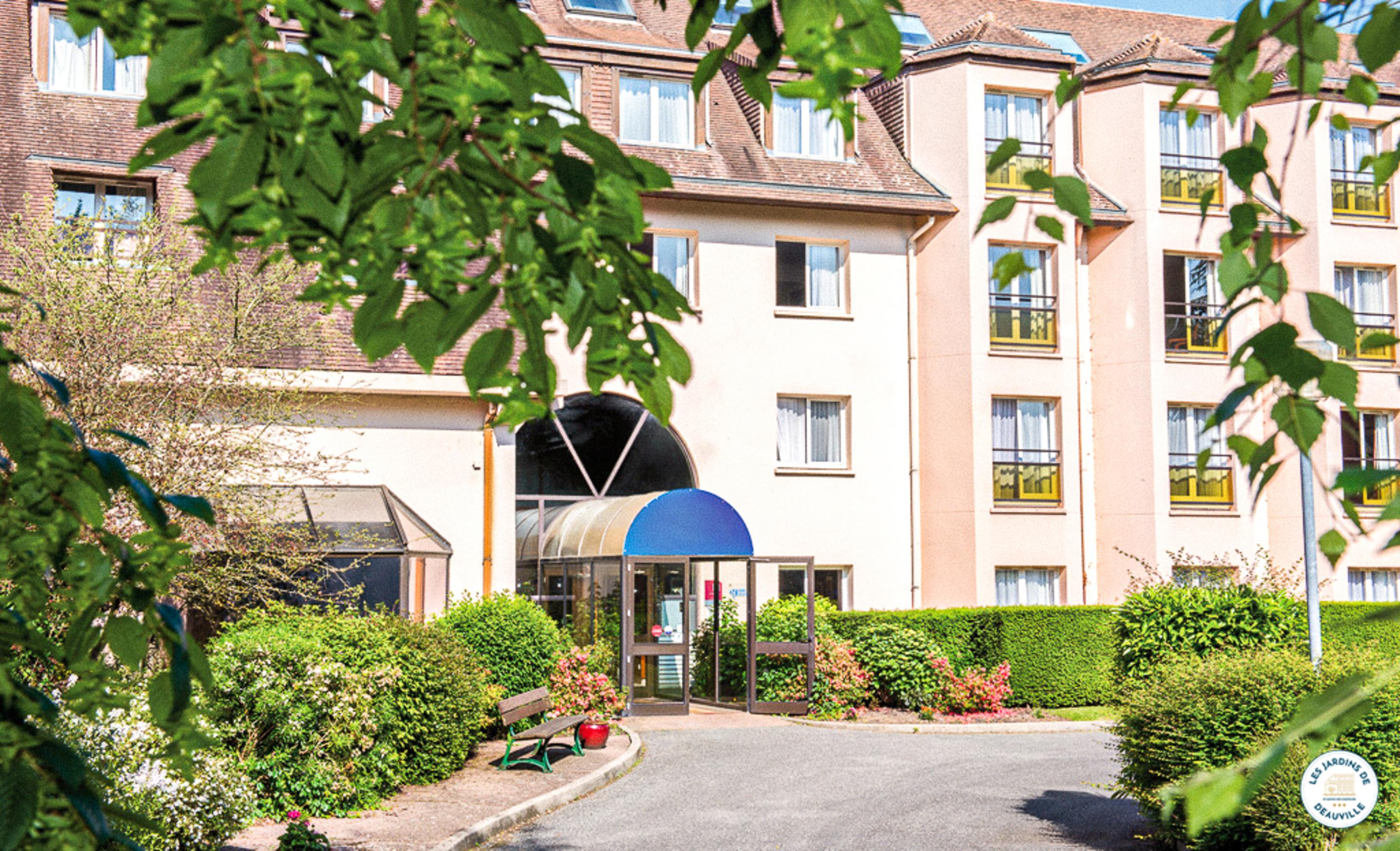 Hotel Les Jardins De Deauville Saint-Martin-aux-Chartrains Exteriör bild