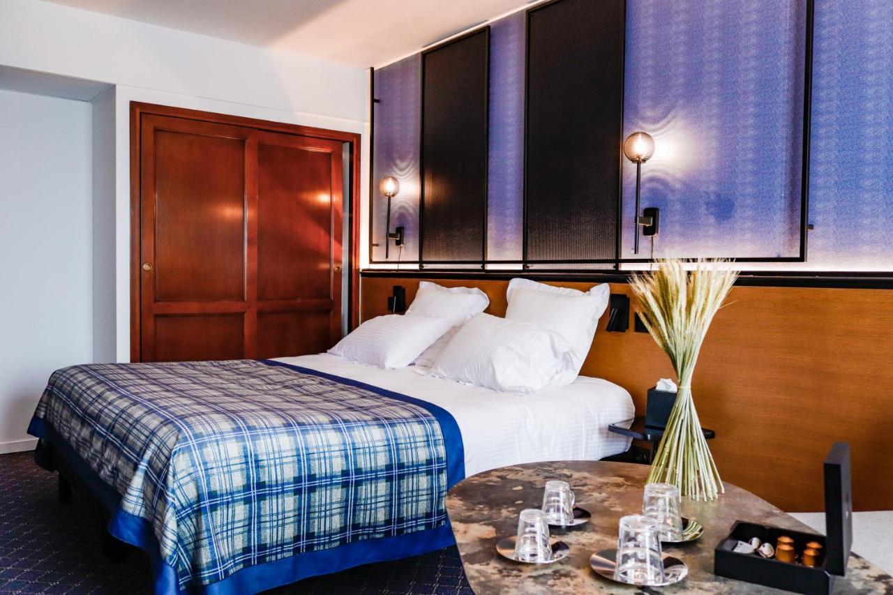 Hotel Les Jardins De Deauville Saint-Martin-aux-Chartrains Exteriör bild