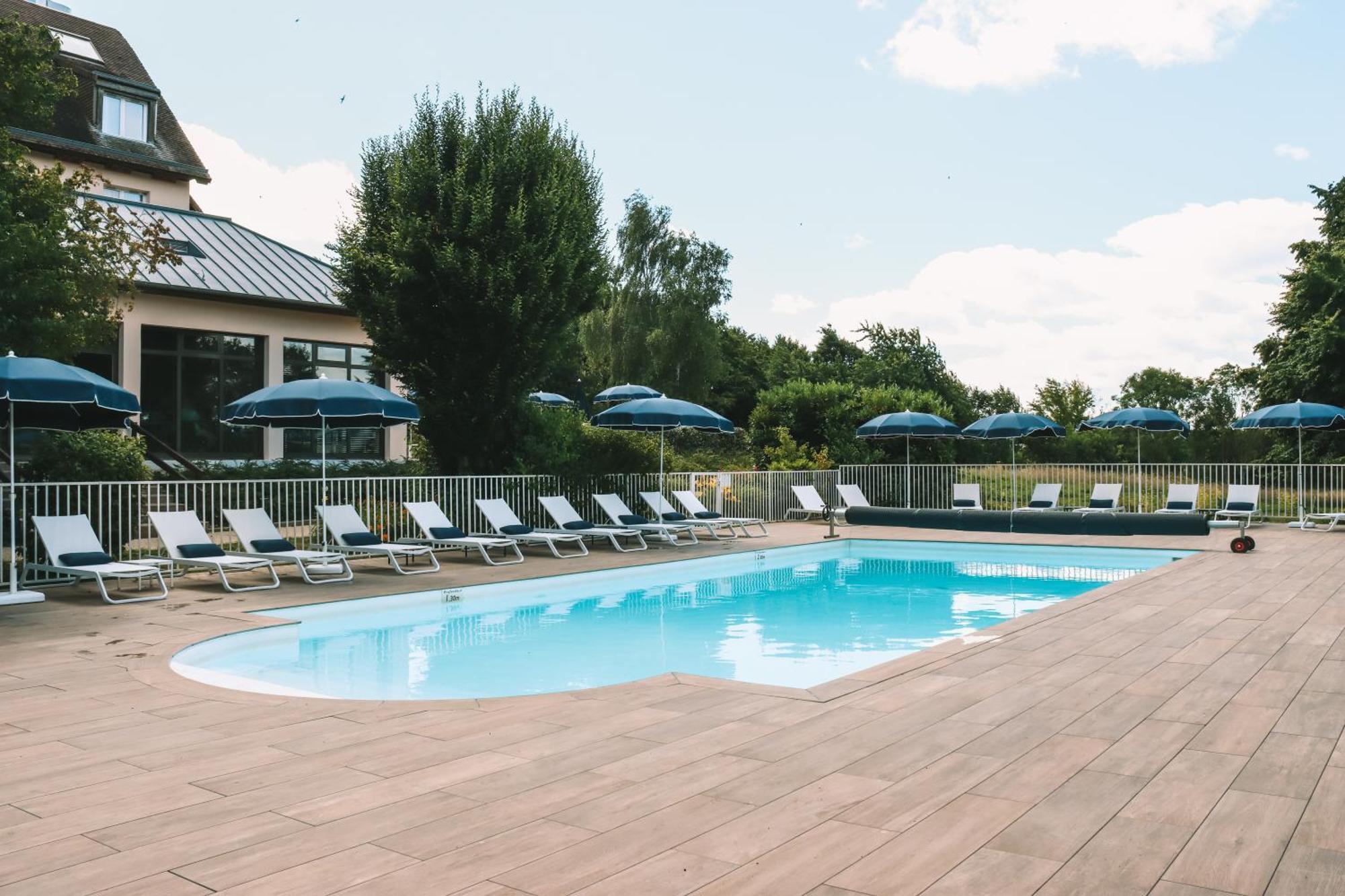 Hotel Les Jardins De Deauville Saint-Martin-aux-Chartrains Exteriör bild